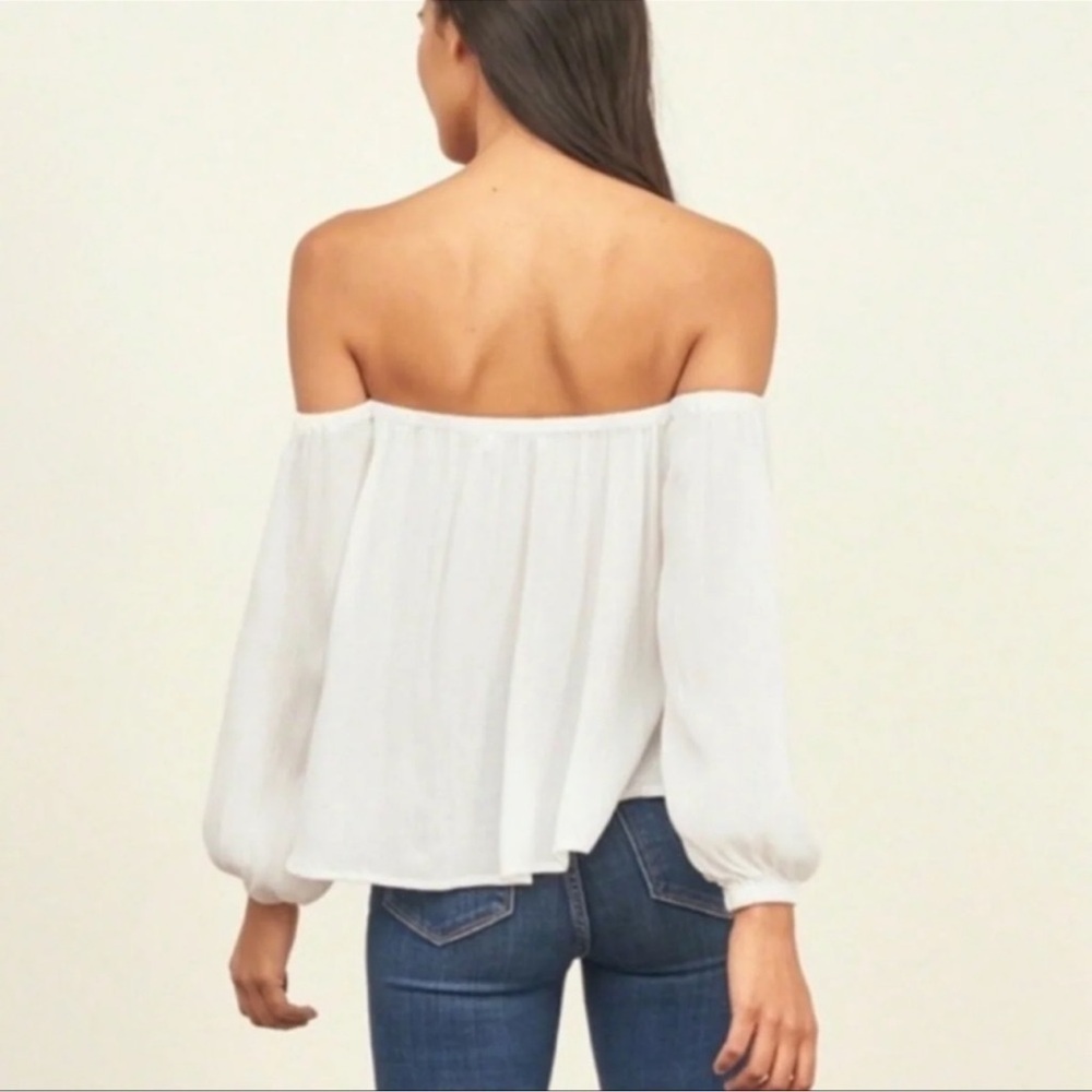 Abercrombie & Fitch off shoulder blue/white embroidered top women’s Size Medium - Picture 6 of 6